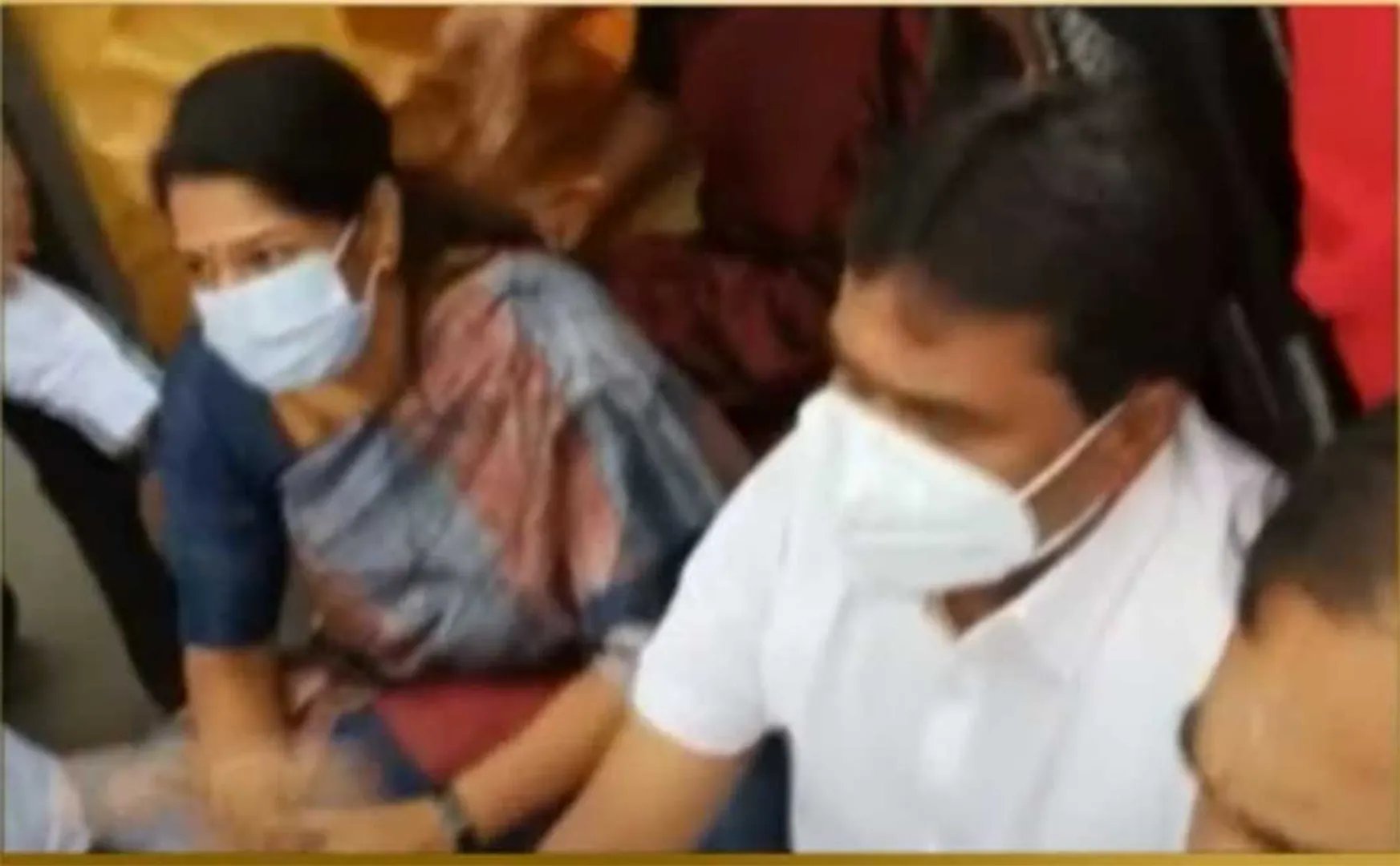 pollachi issues dmk kanimozhi police not allowed 