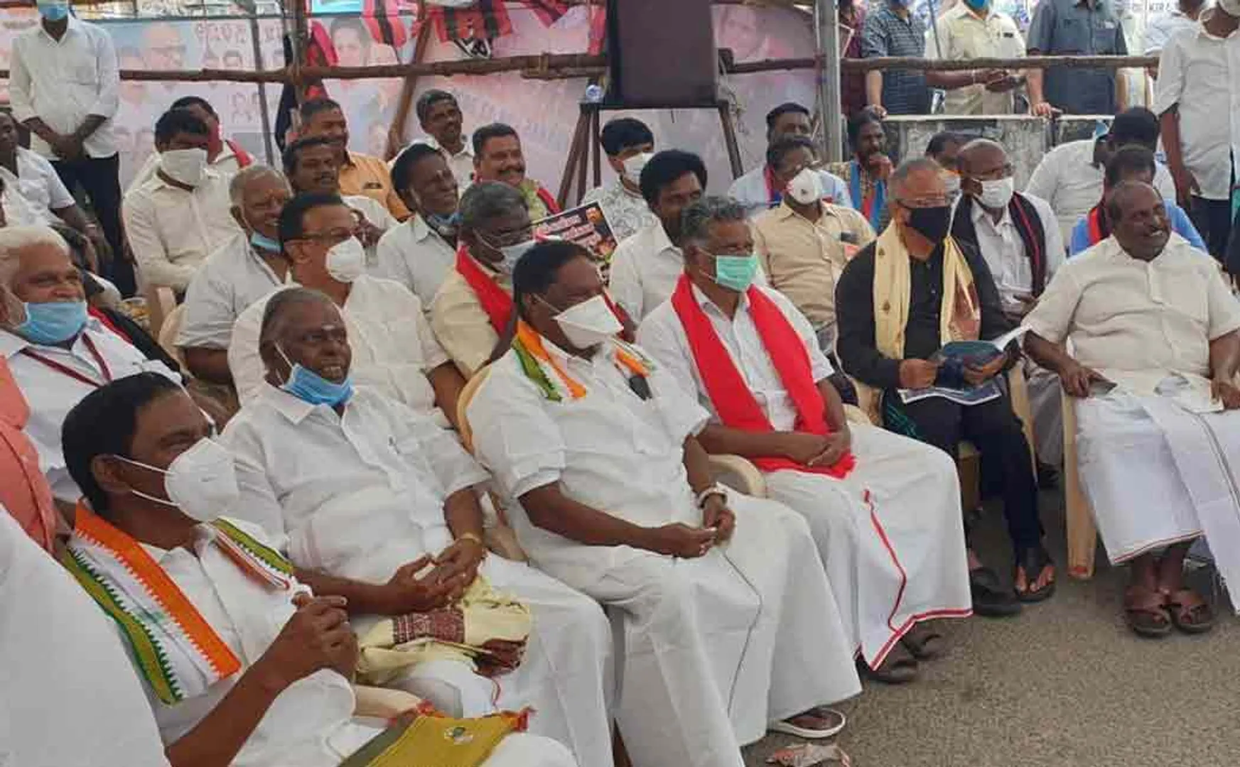 "The struggles against Kiranpedi and the Central Government will continue ..." - Narayanasamy