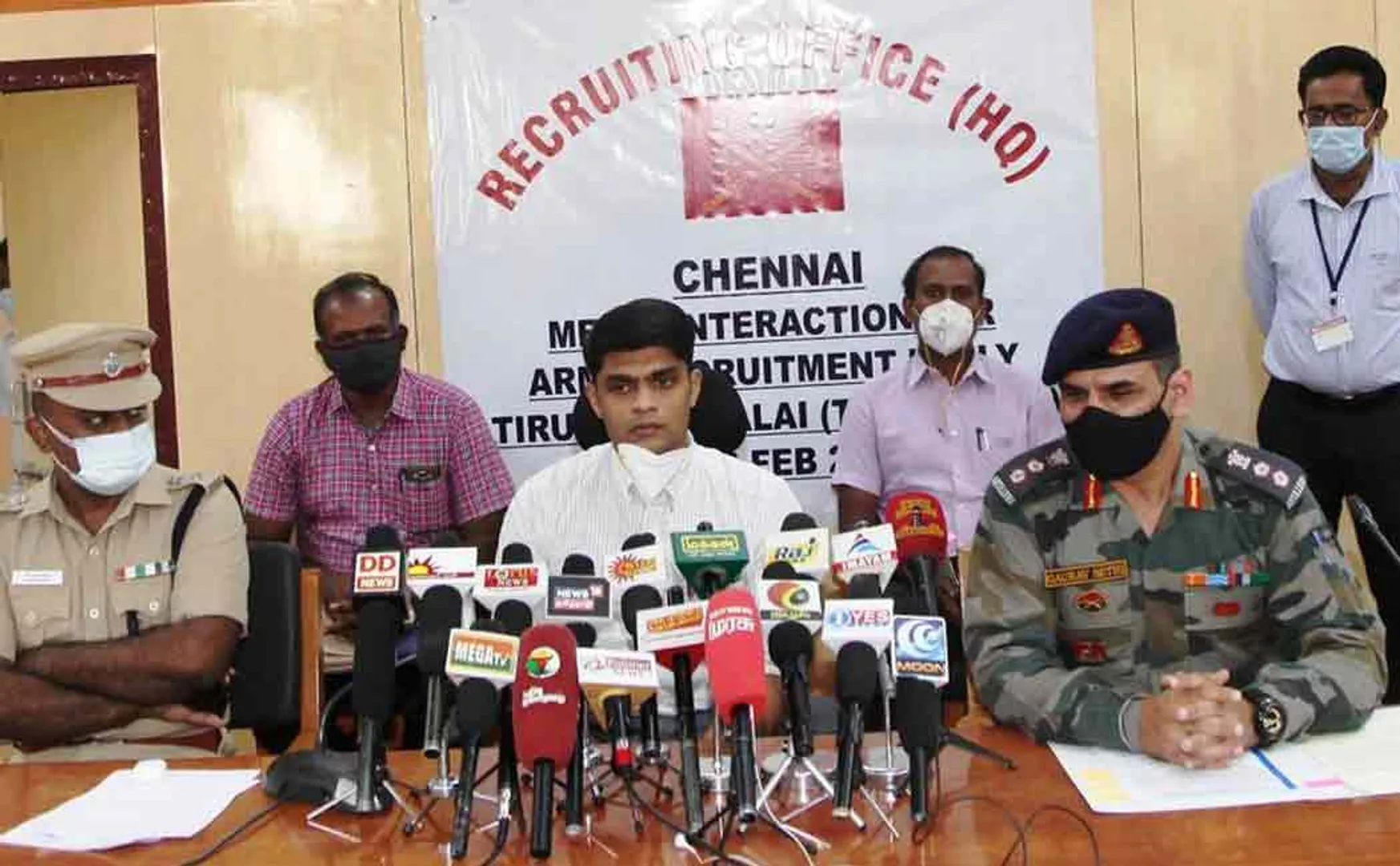 "Do not be fooled by intermediaries" - Collector's announcement on military recruitment