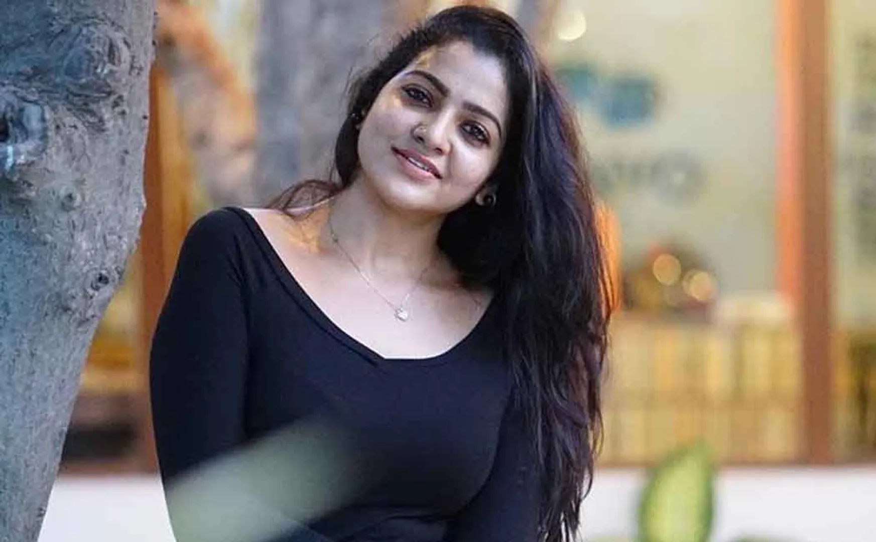 Actress Chitra's husband Hemnath   bail - Friend who filed the interlocutory petition