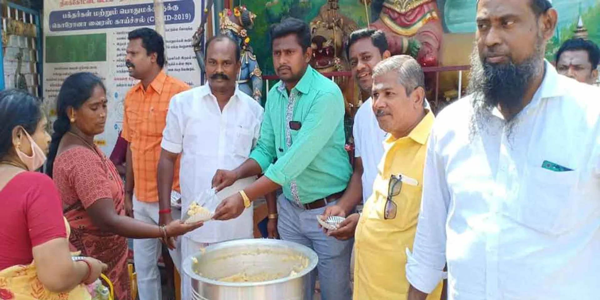 Annathanam with special pooja for Sasikala in Dindigul!