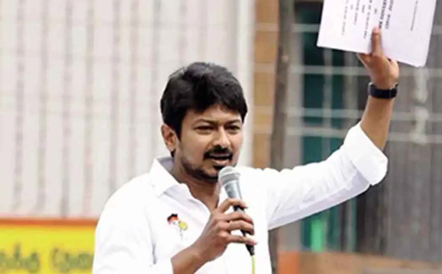 Notice to Udayanithi Stalin in the case of Deputy Speaker Pollachi Jayaraman ..!