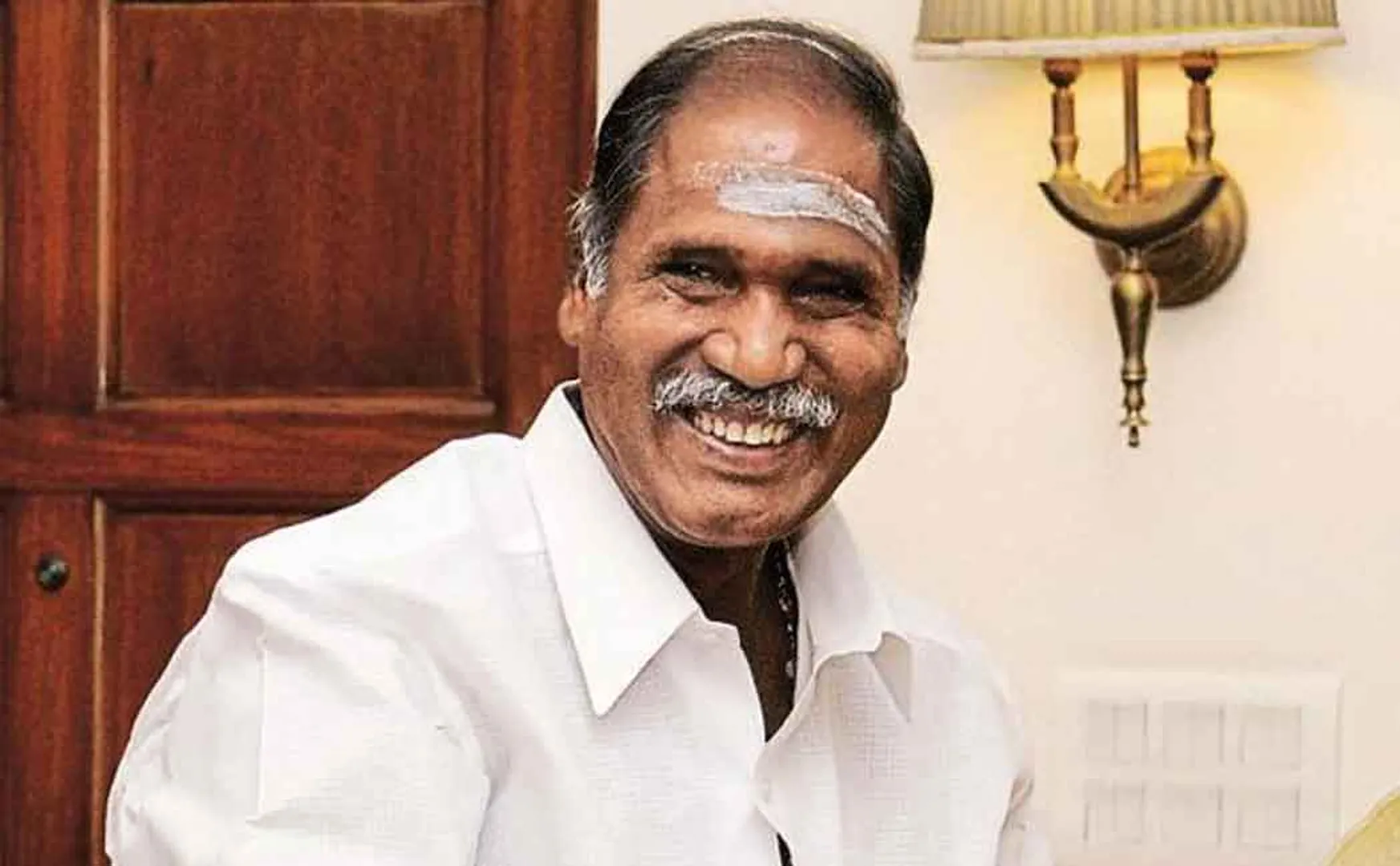 Rengasamy ignores Congress call ..!