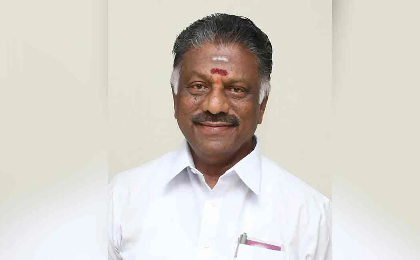 AIADMK complains to SP on woman who comment about OPS in Stalin's gramasaba meeting 