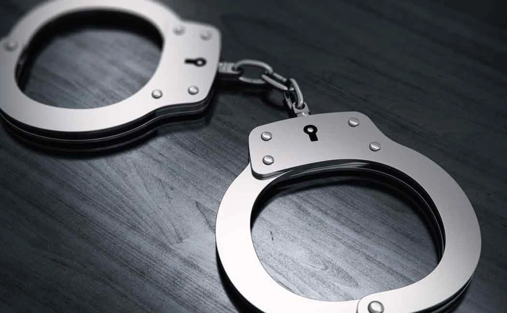 8 arrested for hunting wild animals
