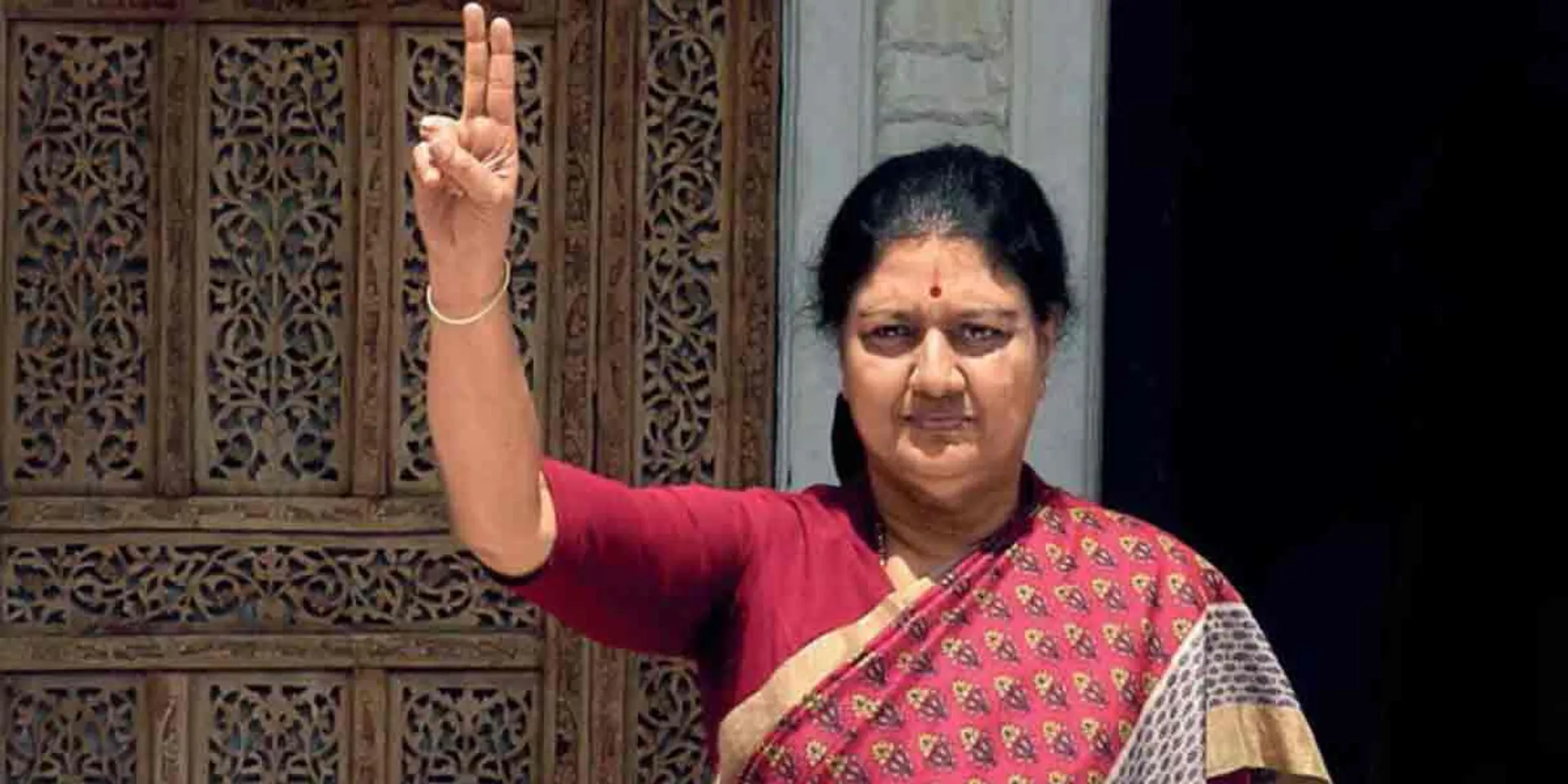  Four years imprisonment ... Sasikala will be released at 10.30?