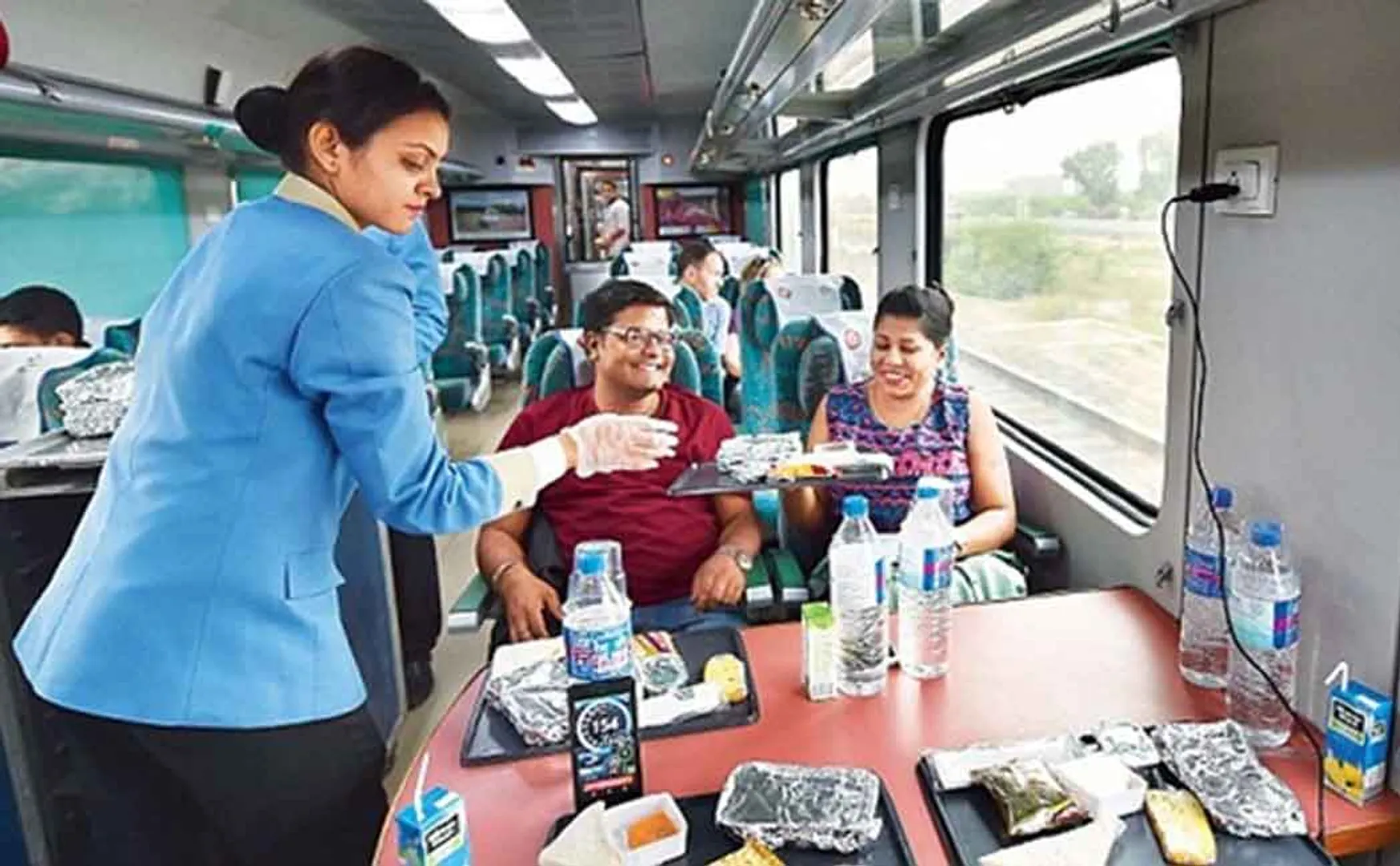 Railway catering service suspended: High Court orders review in four weeks!