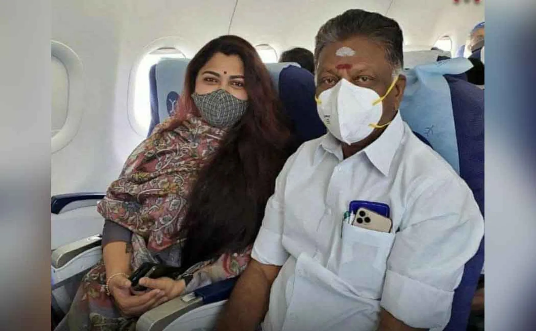O.P.S. - Khushboo as a same airplane 
