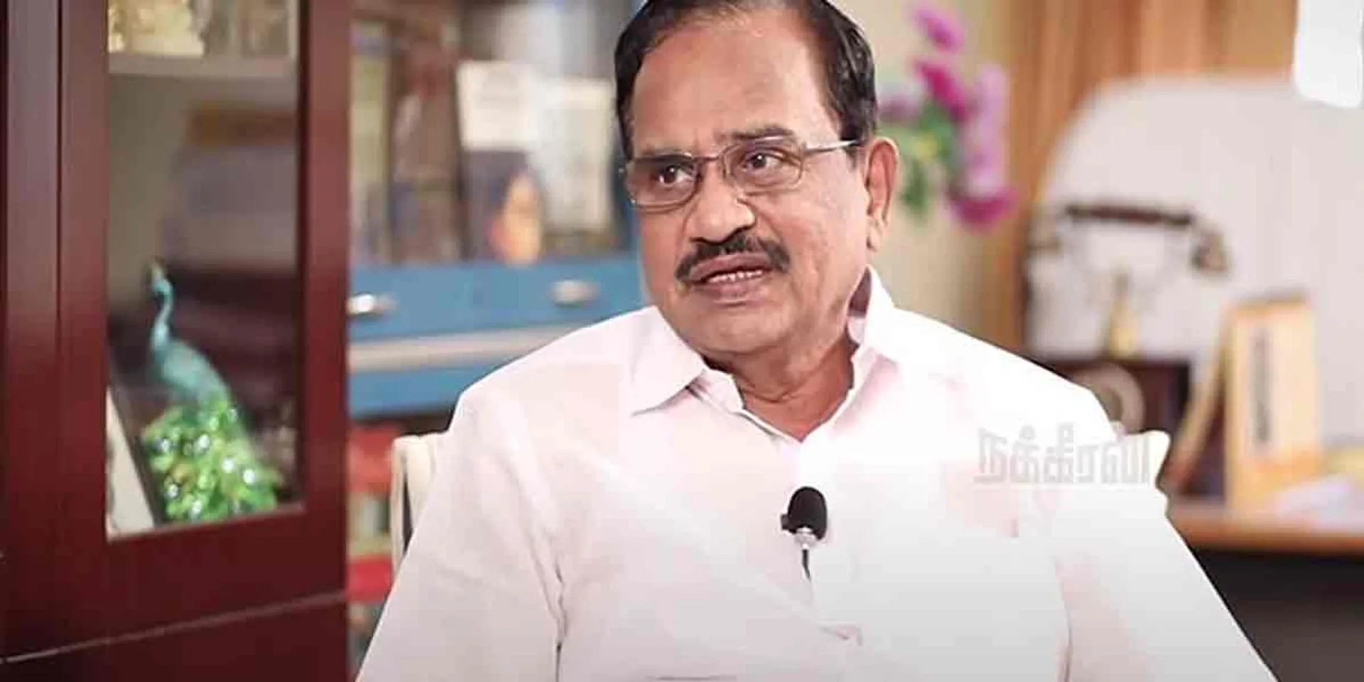  'Rajinikanth did not say he never came to politics' - Tamilruvi Maniyan