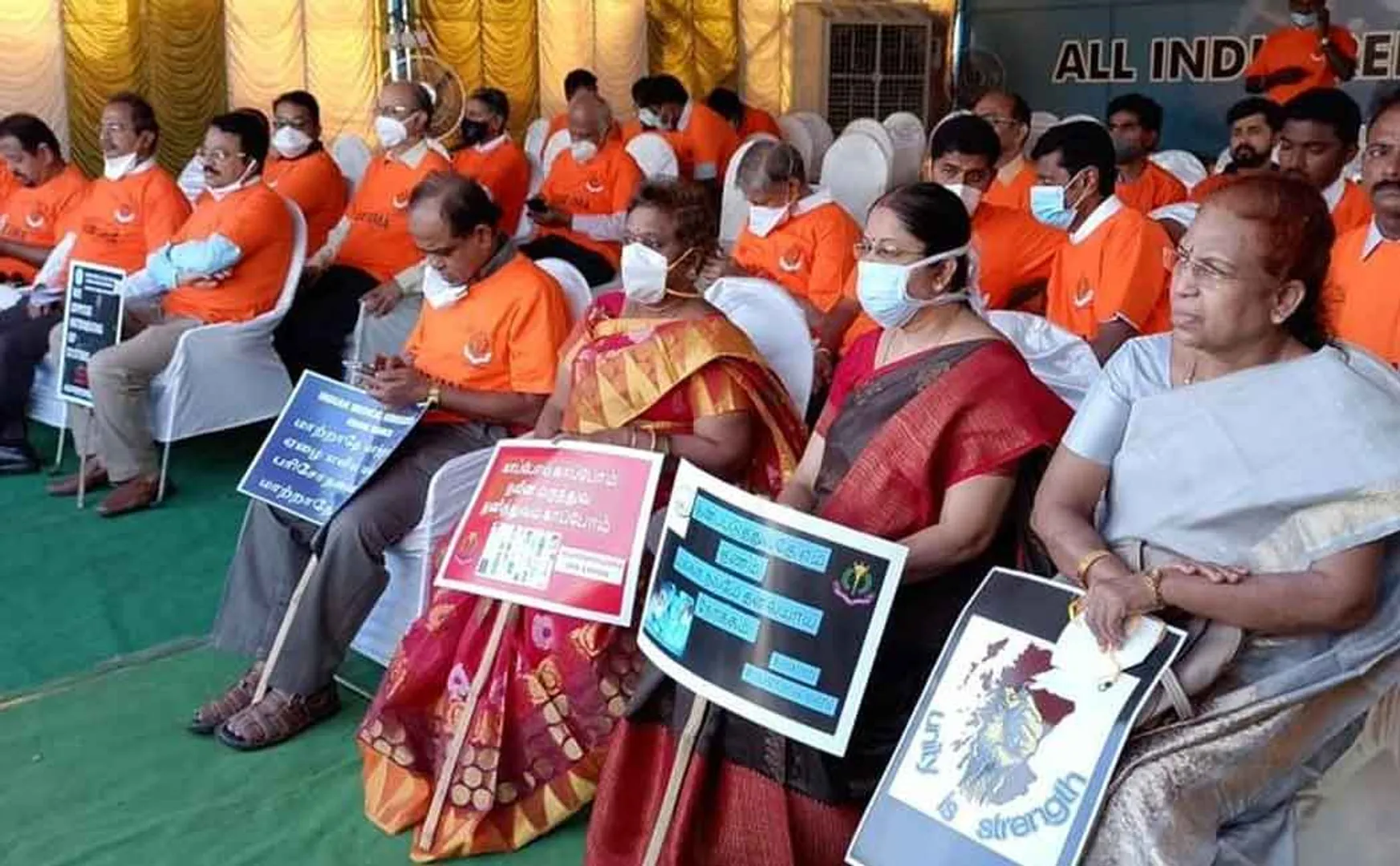 Doctors continue demand and condemn central government decision ...