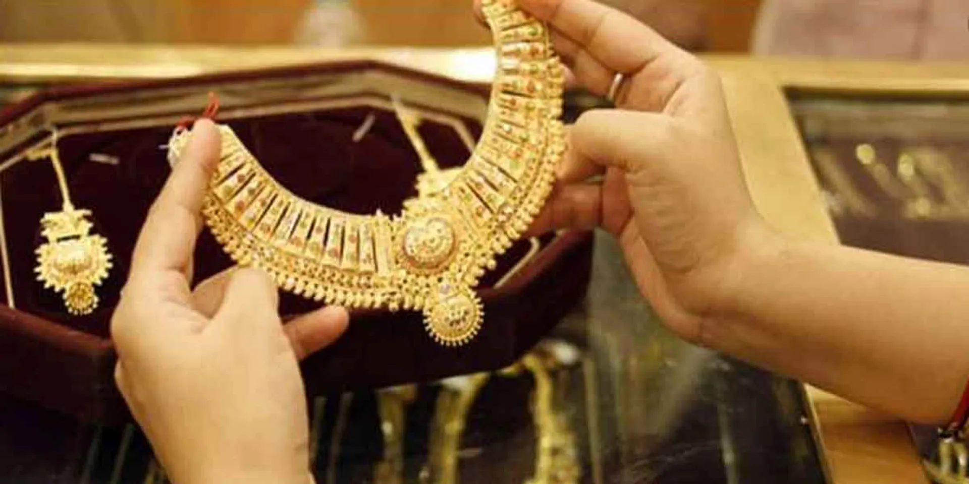  Gold price dropped below 36 thousand