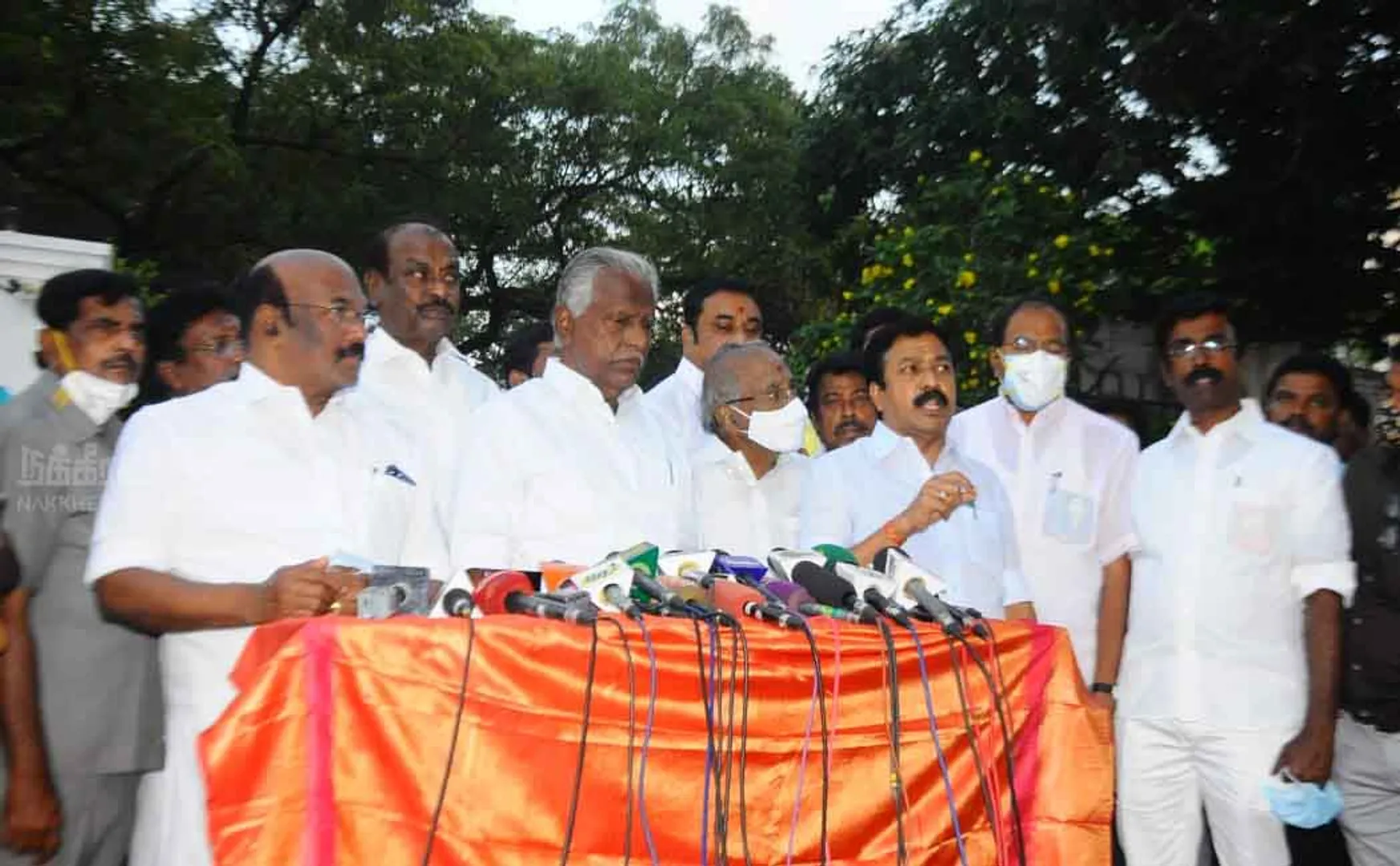 ADMK LEADERS PRESSMEET AT CHENNAI DGP OFFICE 