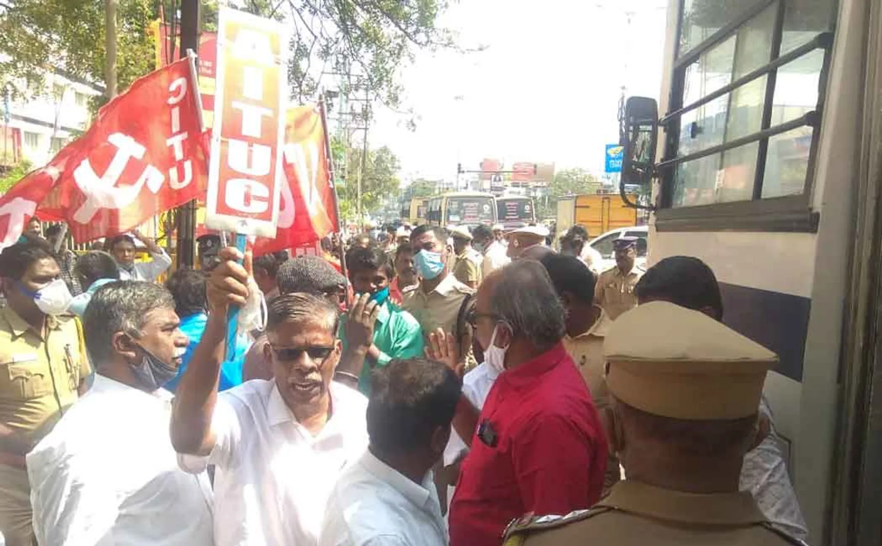 All trade unions against the budget  