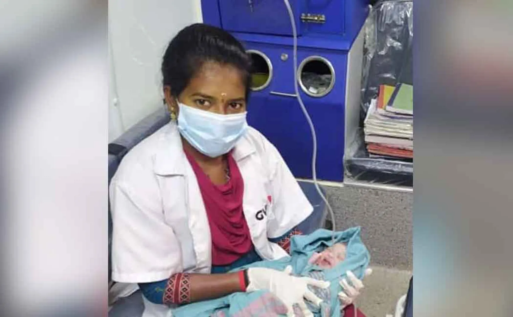 Baby born in an ambulance ..!