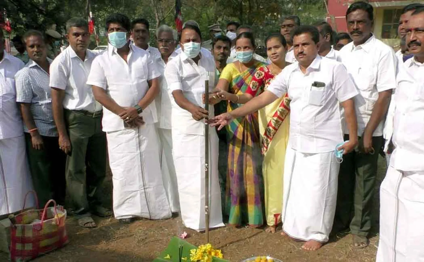 Will schools be opened for students in classes 6 to 8 Minister Senkottayan's answer  