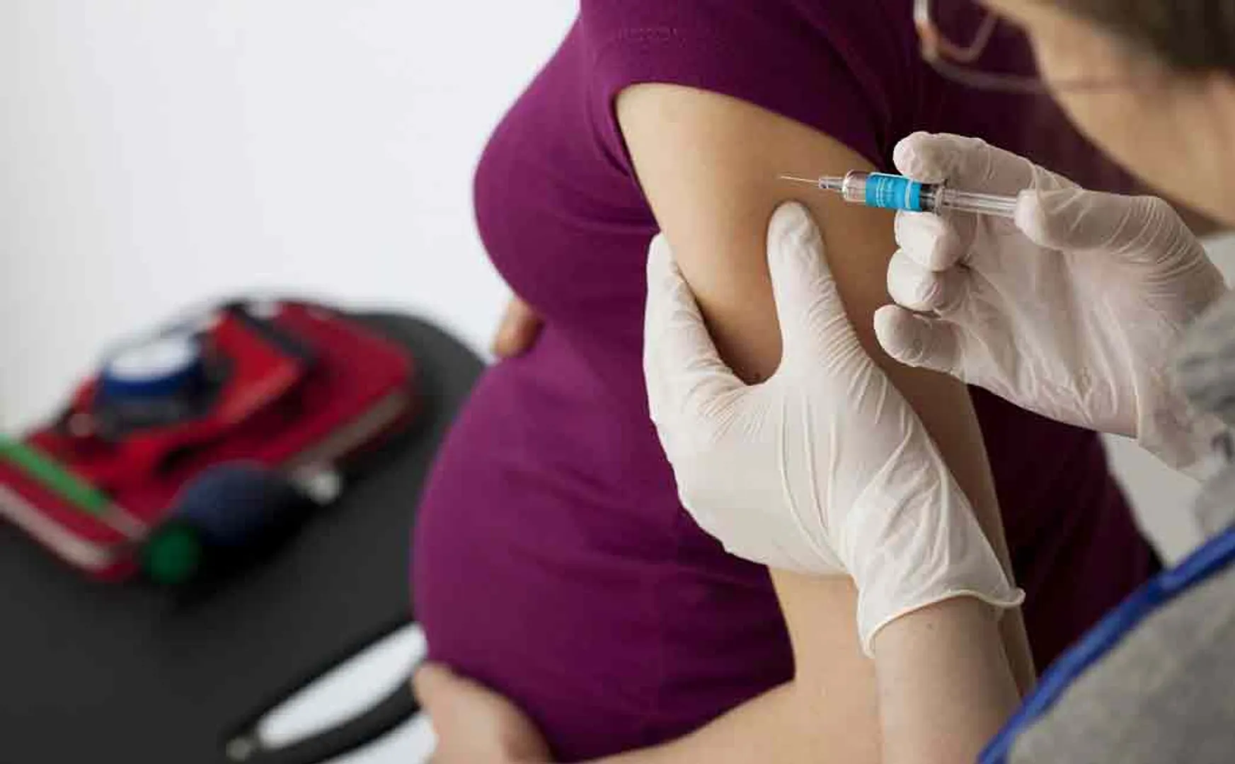 is covid vaccine safe for pregnant women
