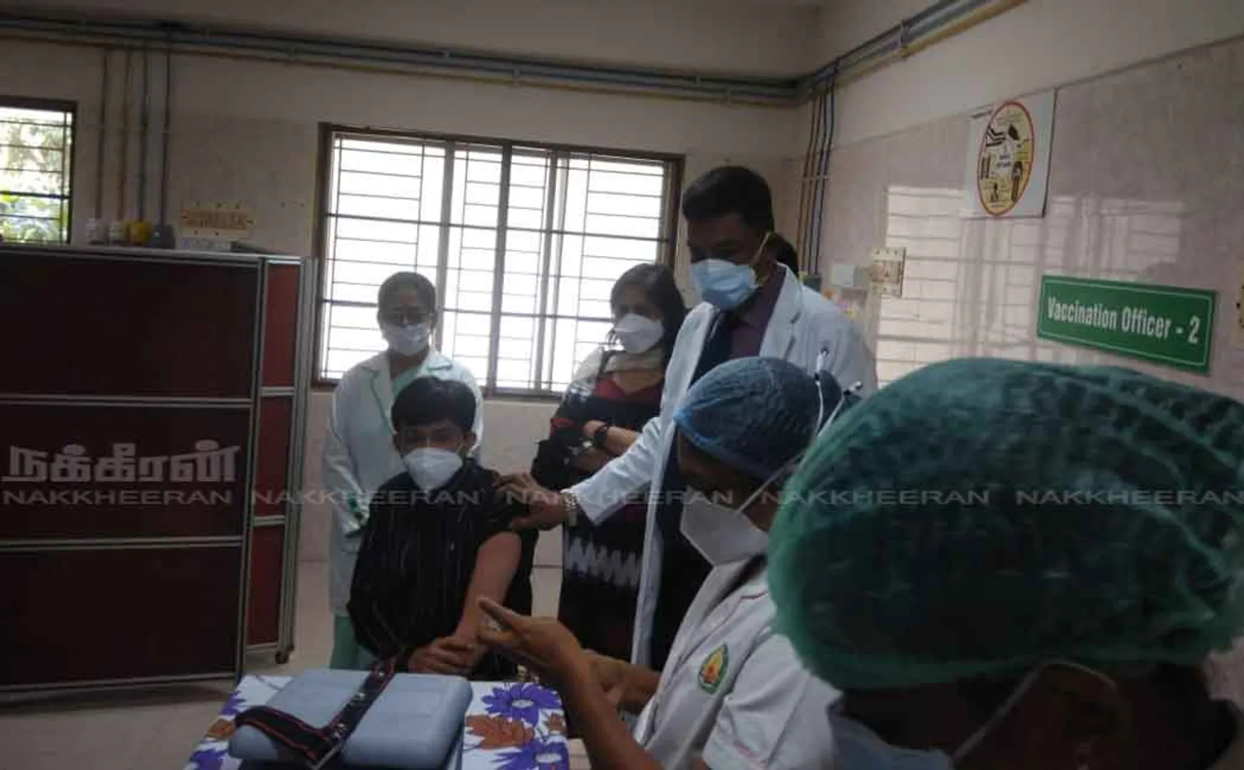 tamil nadu health secretary radhakrishnan gets 2nd dose of corona vaccine