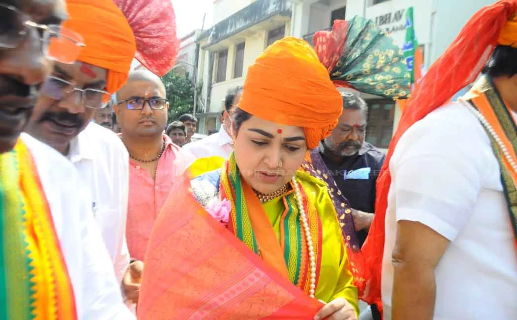 BJP election office opened, actress Khushbu participates ...! (Pictures)