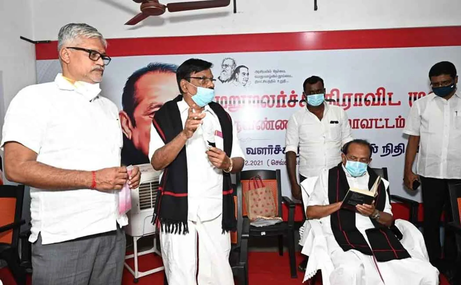 vaiko said Prime Minister Modi works for the Adani and Ambani families