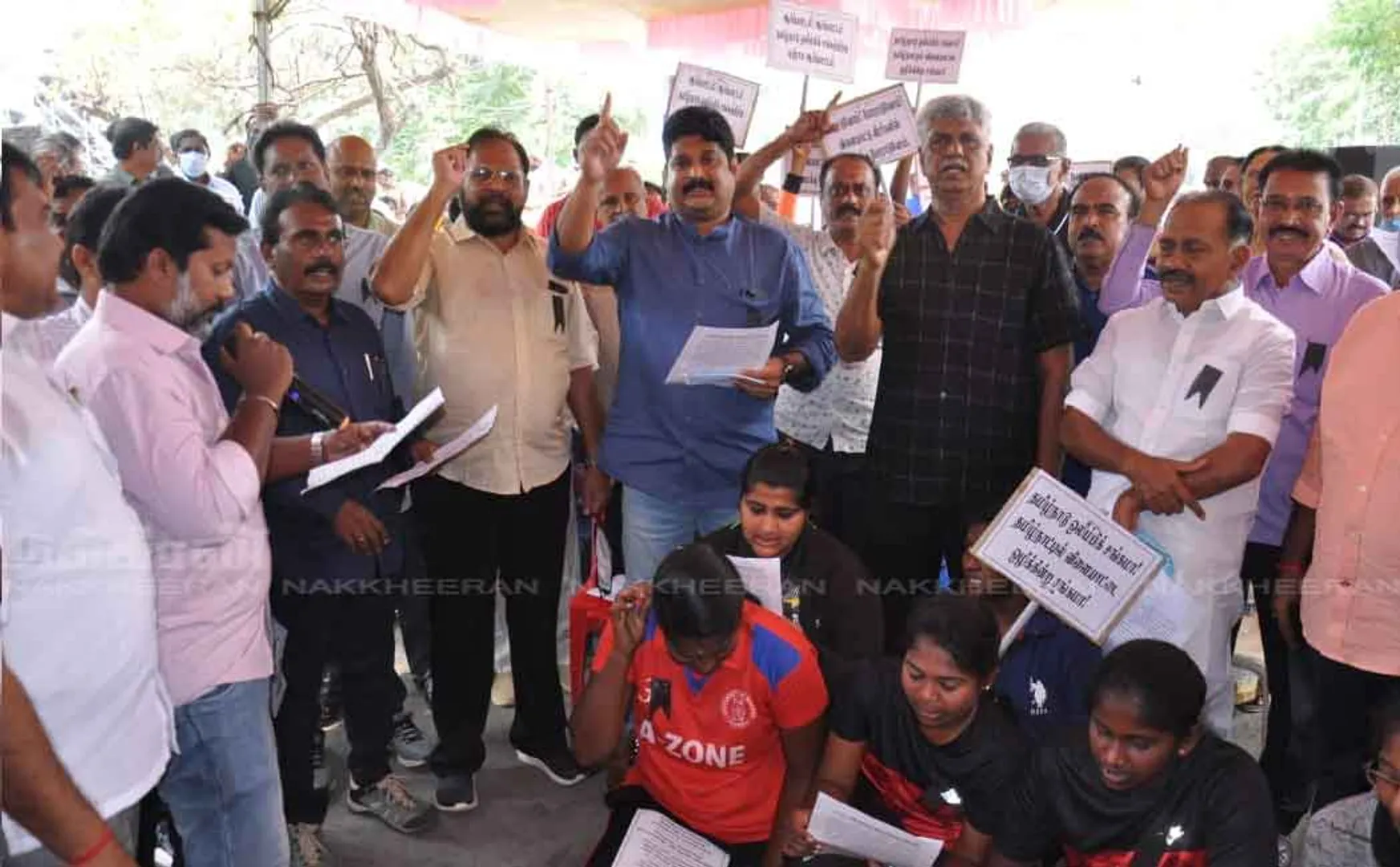 gautamasikamani staruuggle against taminadu olympic asssociation