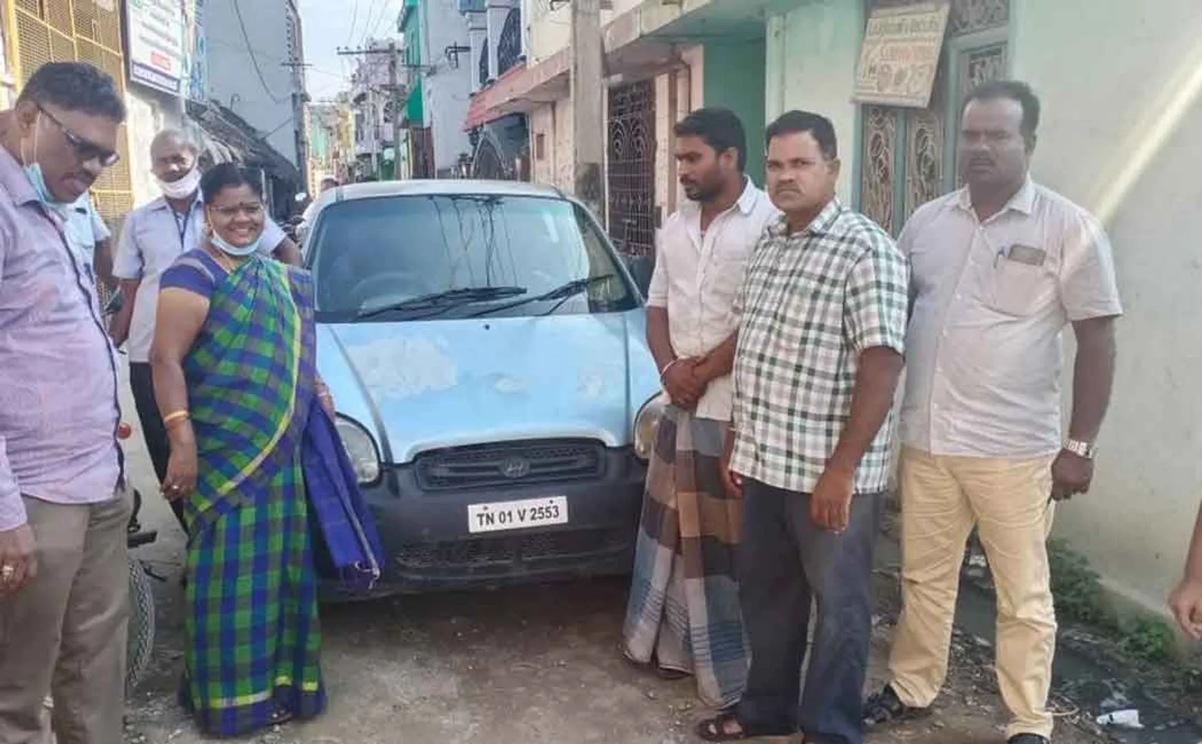 Ration rice in a car vellore district police arrested two  