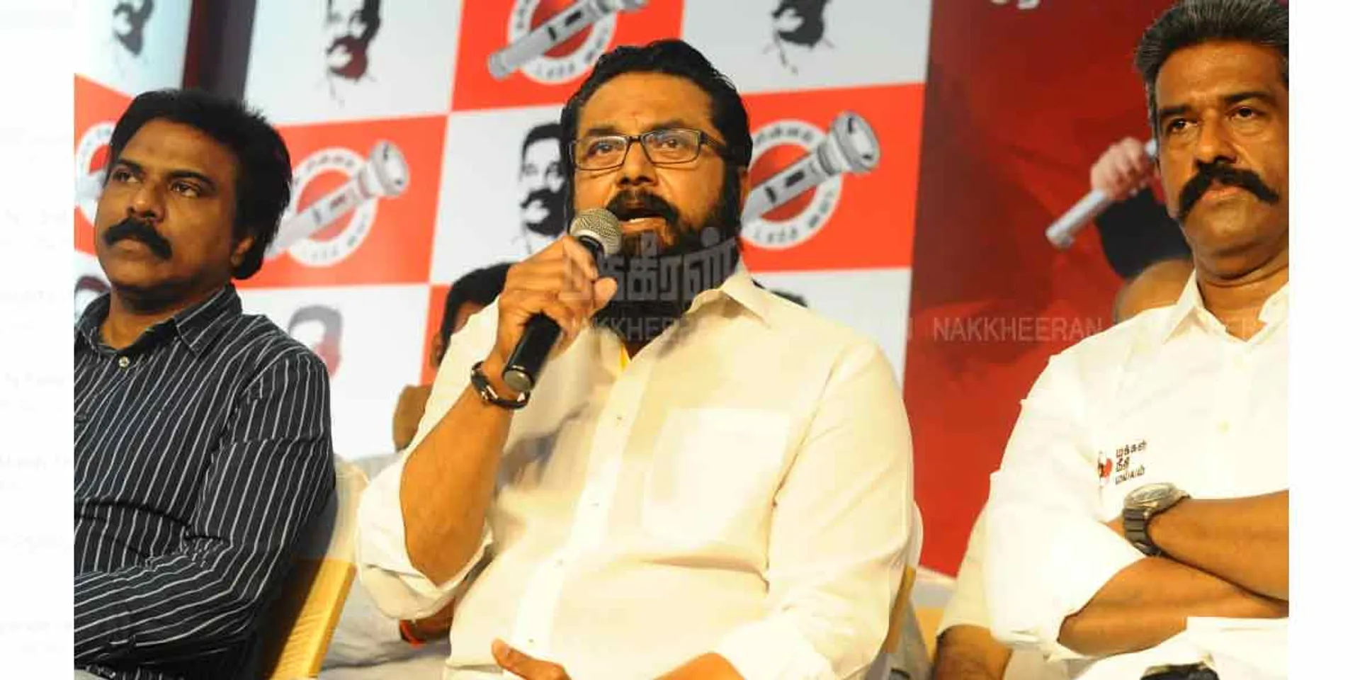 Sarathkumar to join hands with Kamal?
