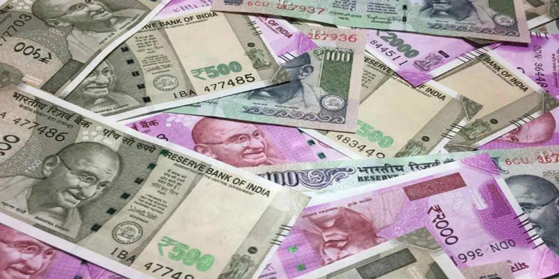 1.24 lakh rupees seized without documents; Election Flying Action!