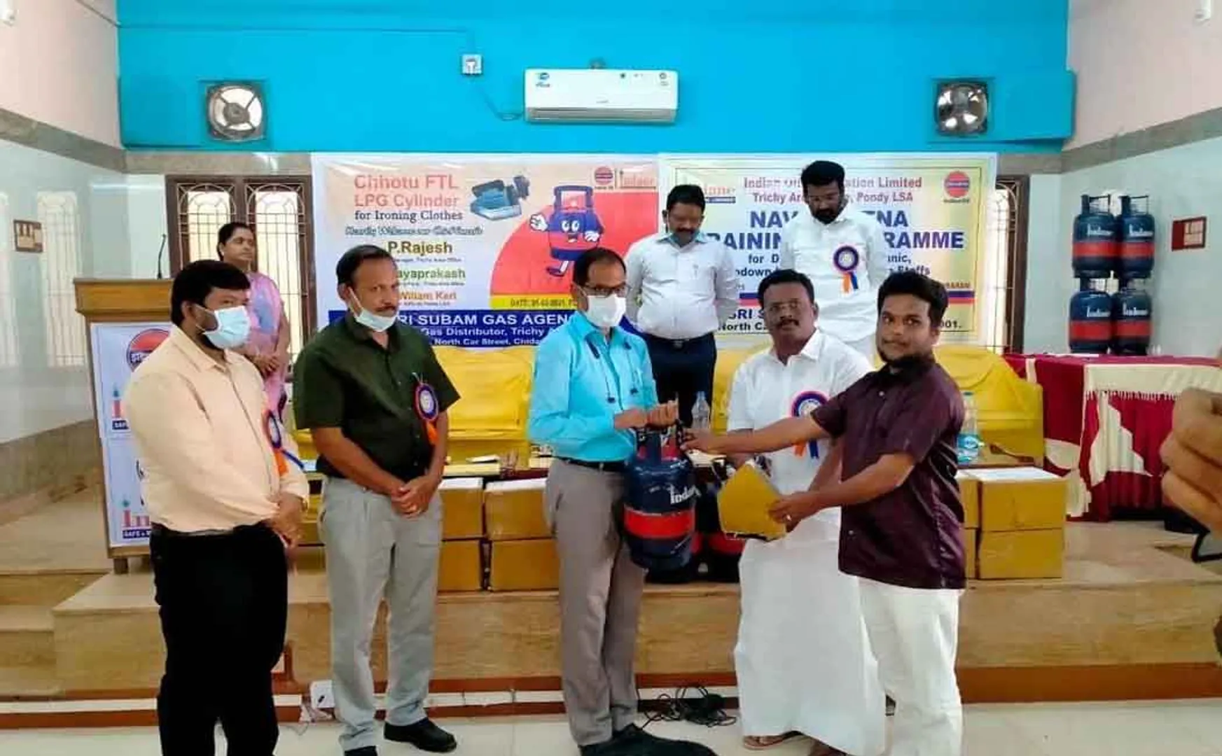 indane gas cylinder attached iron box introduced 