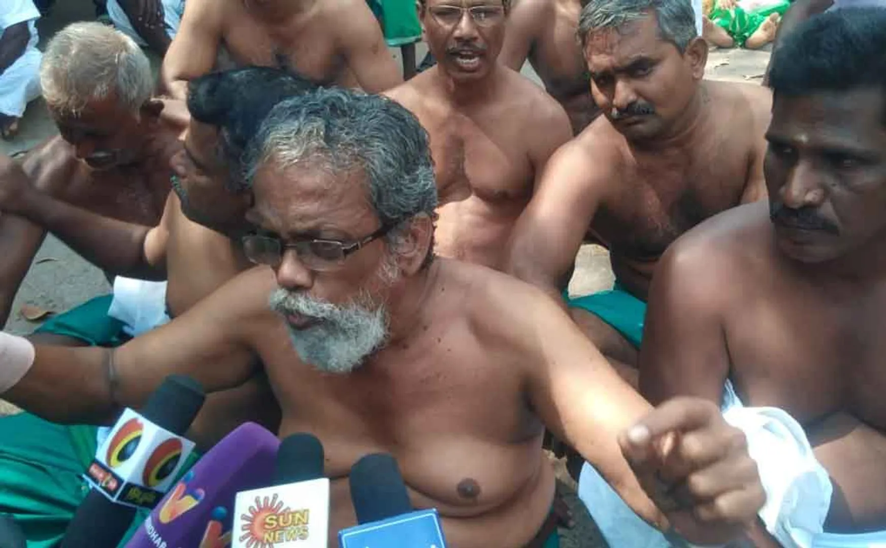 farmers struggle against farmers newly act