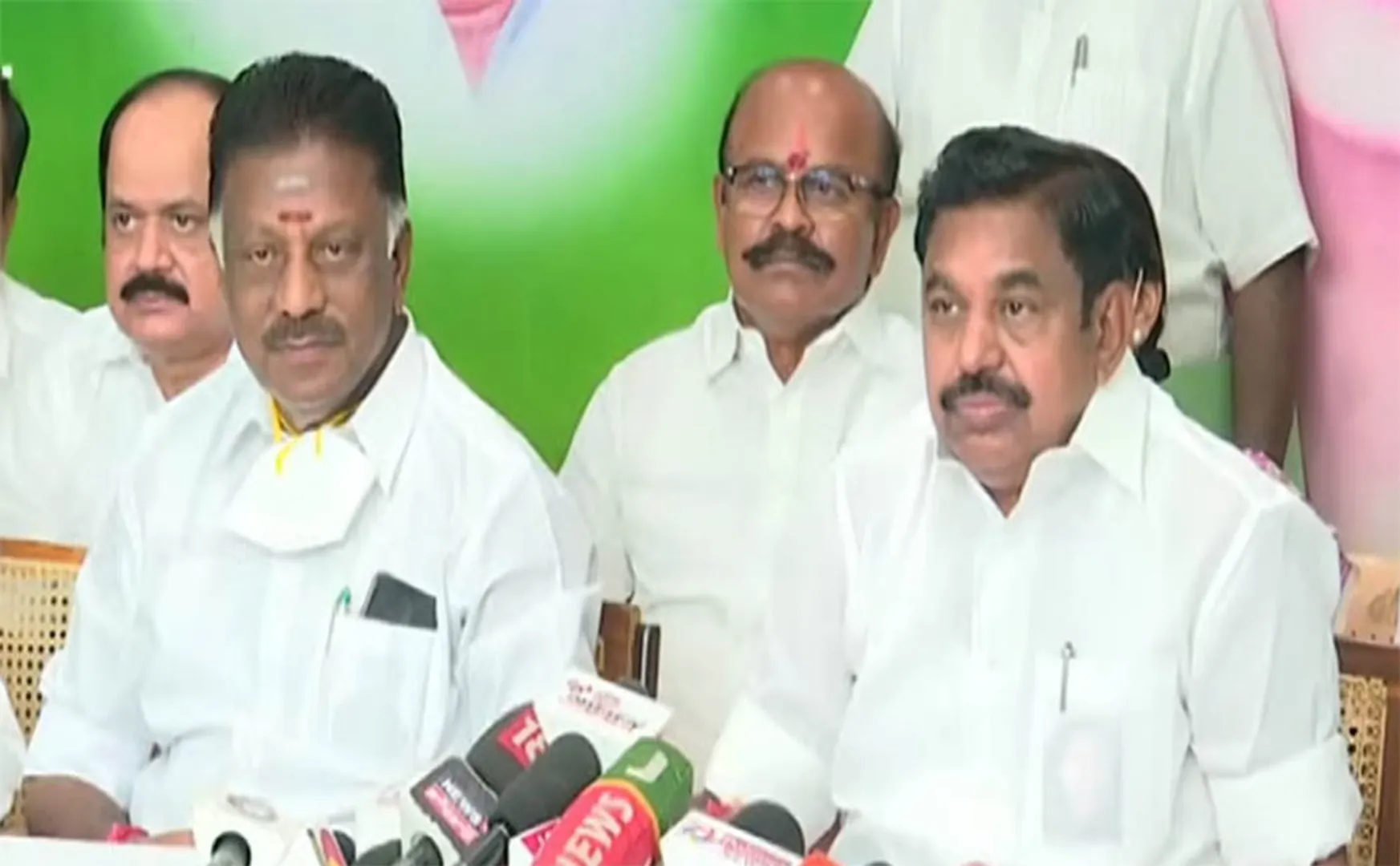 ADMK LEADER AND CM OF TAMILNADU EDAPPADI PALANISWAMI PRESSMEET 