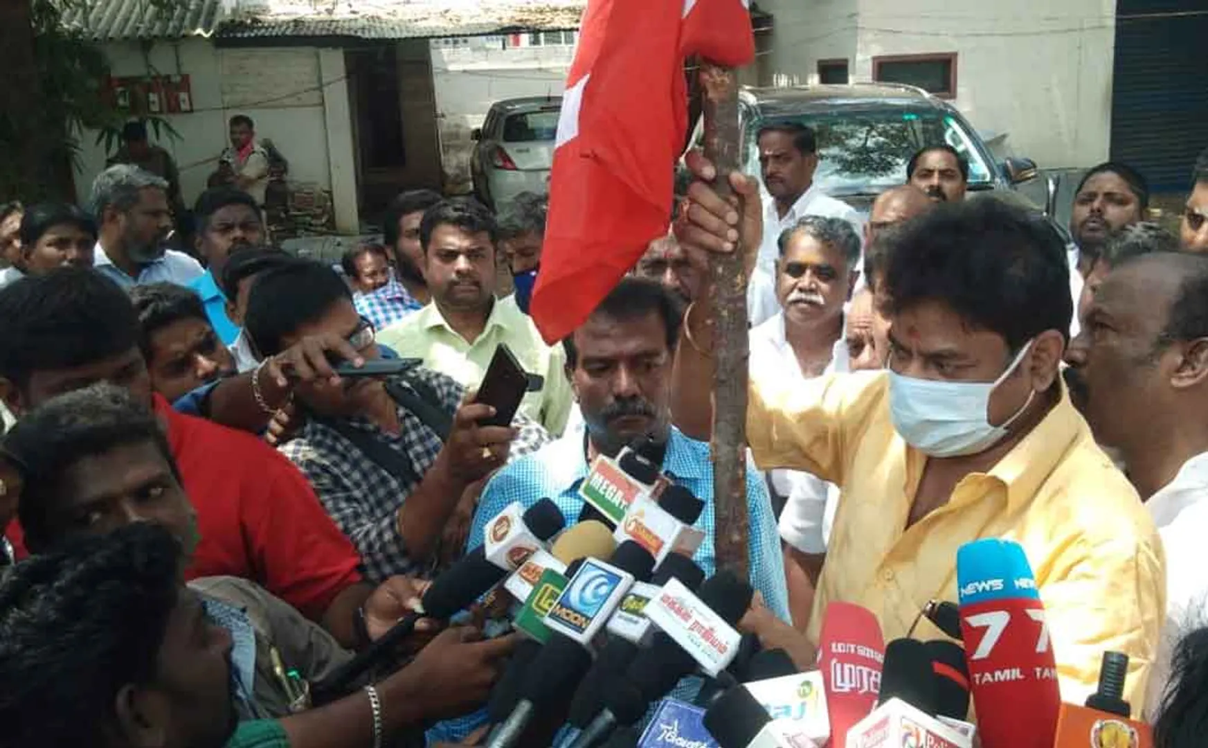 DMK should reject the CITU  union .. Traders union  request in Trichy