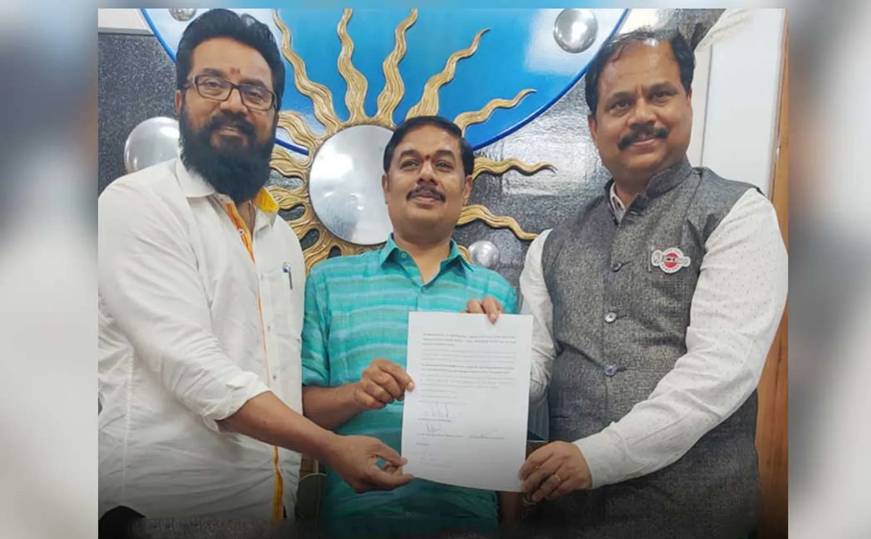 TN ASSEMBLY ELECTION MAKKAL NEEDHI MAIAM PARTY ALLIANCE SIGNS 