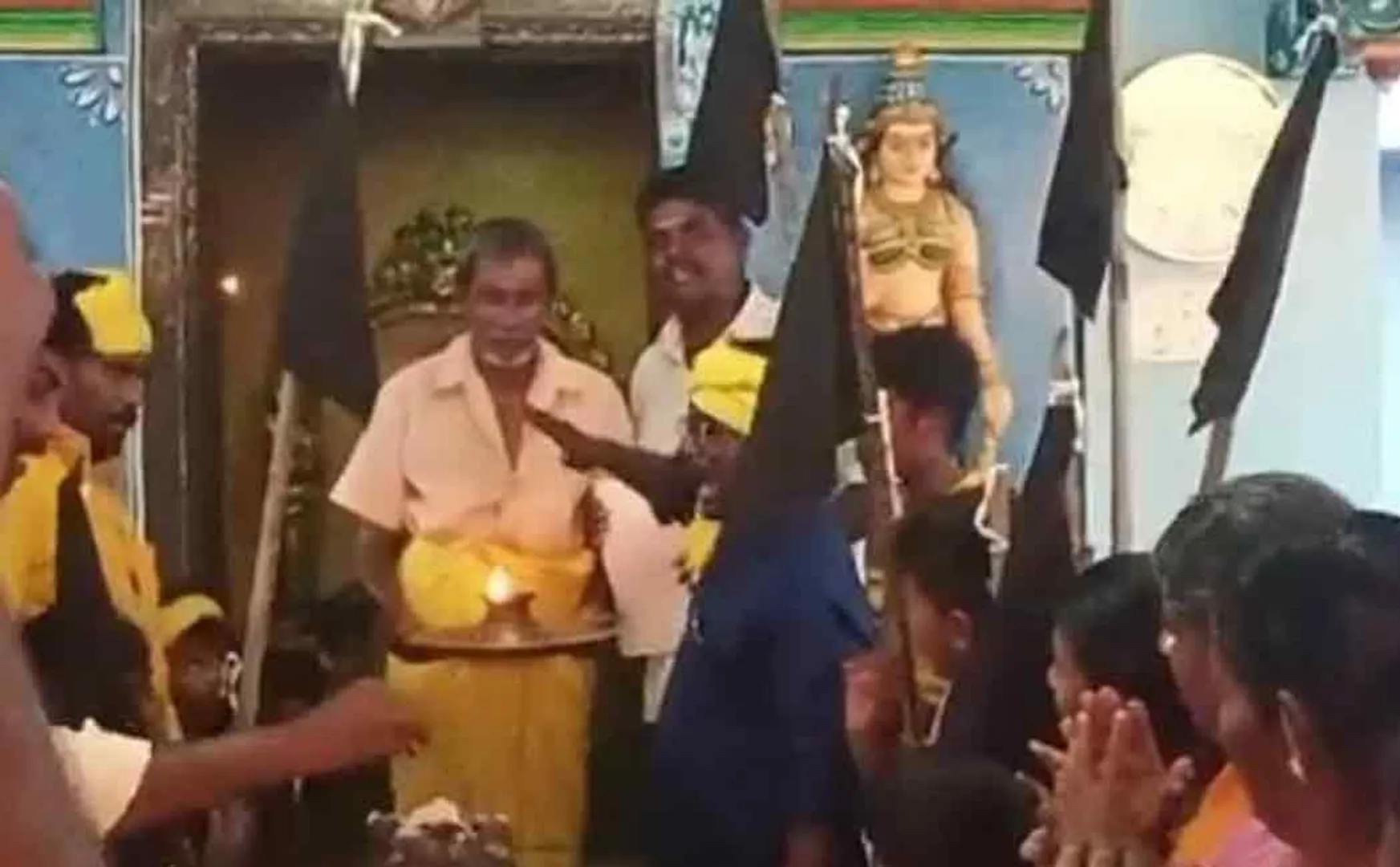 We will not vote for the ADMK says set of people 