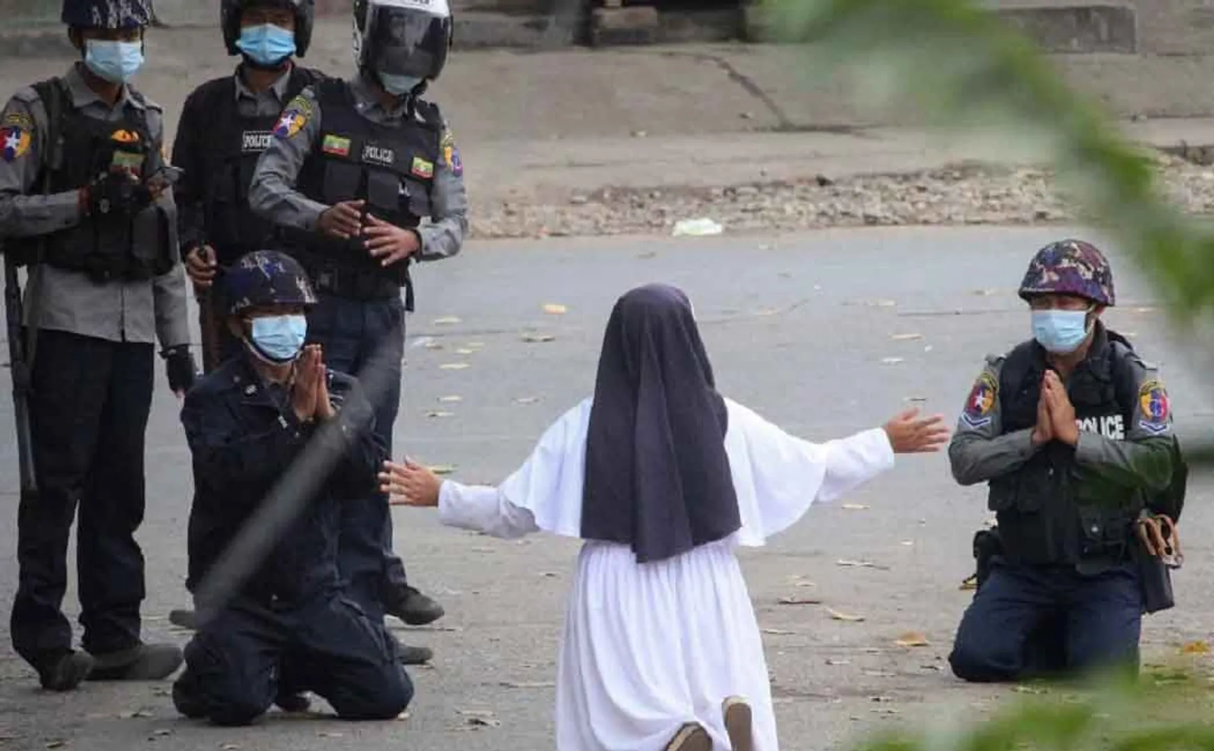 NUN