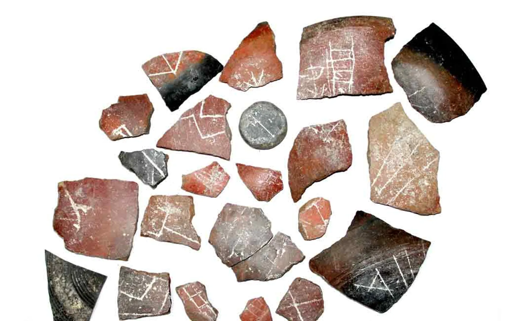 Discovery of pottery tiles with Indus Valley symbols