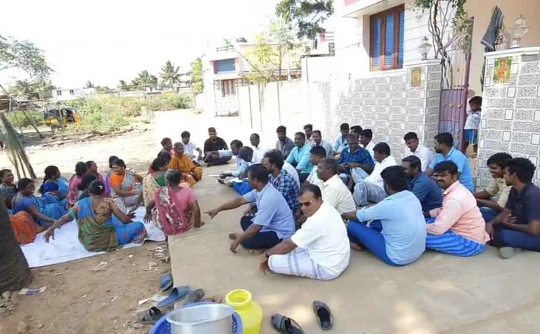 nagai peoples request dmk to allot sunrising logo for vck candidates