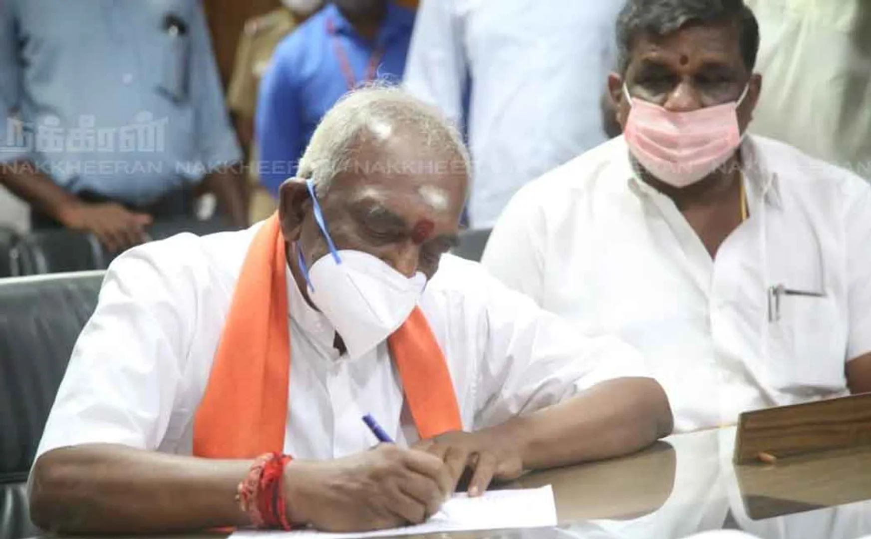 pon radhakrishnan filed nomination 10th time for election