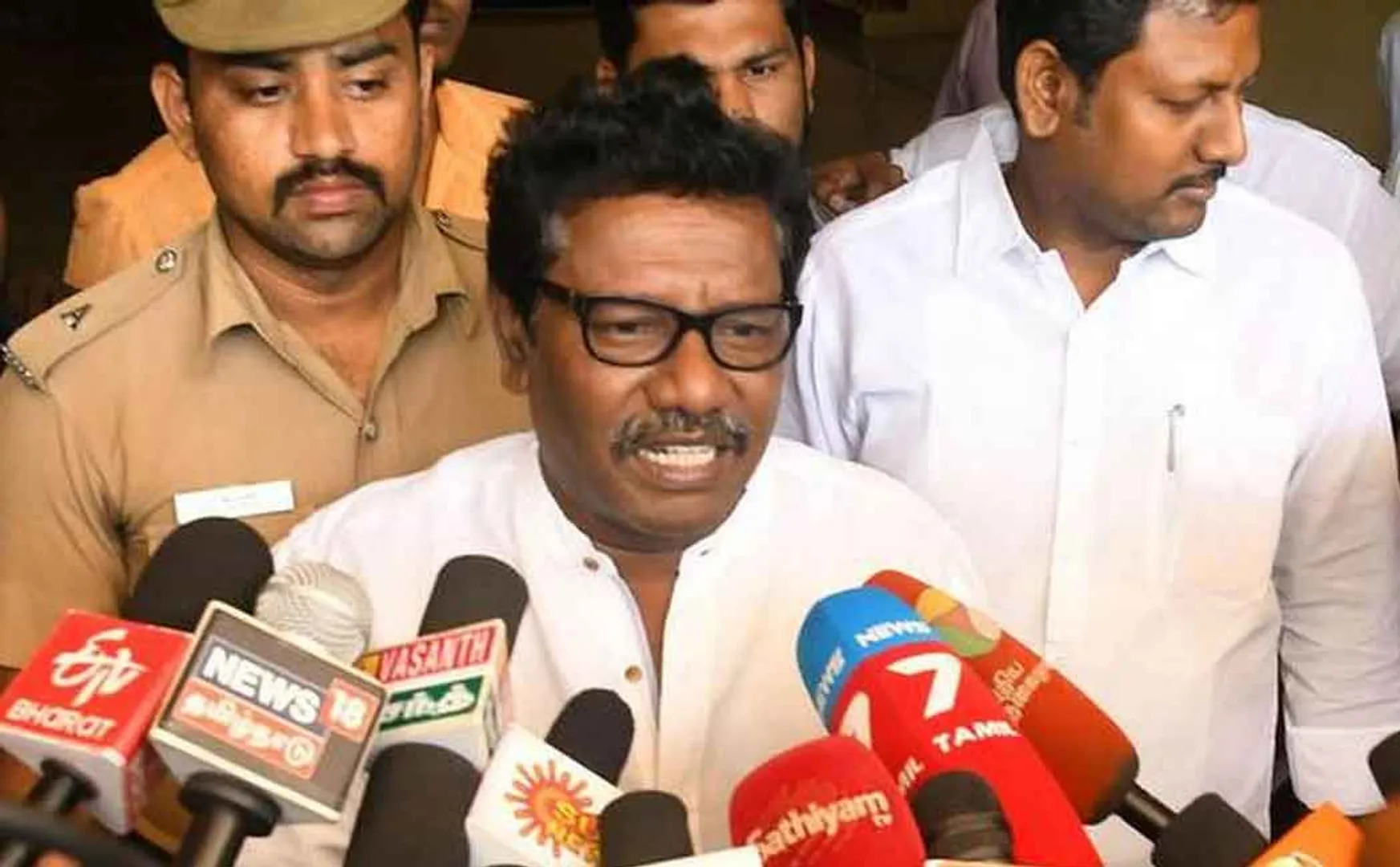 Edappadi will be a political orphan in this election Karunas interview