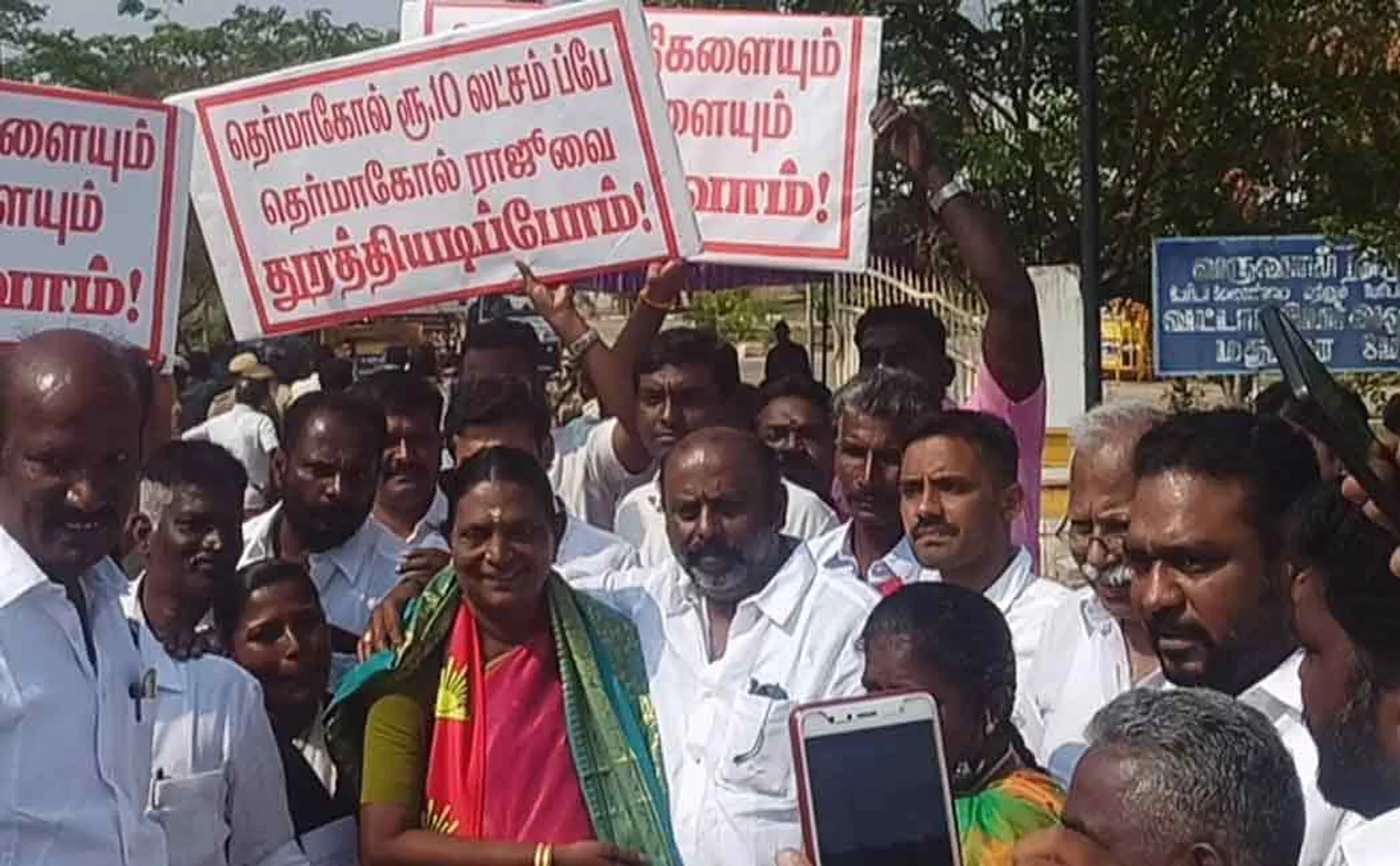 DMK madurai candidate came with Thermocol and make nomination  