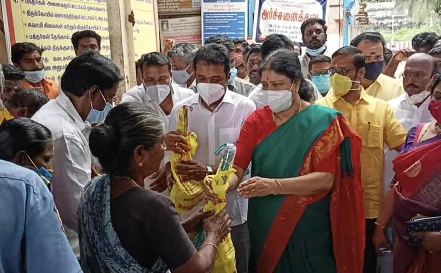 Sasikala visited tanjor to attend family function 