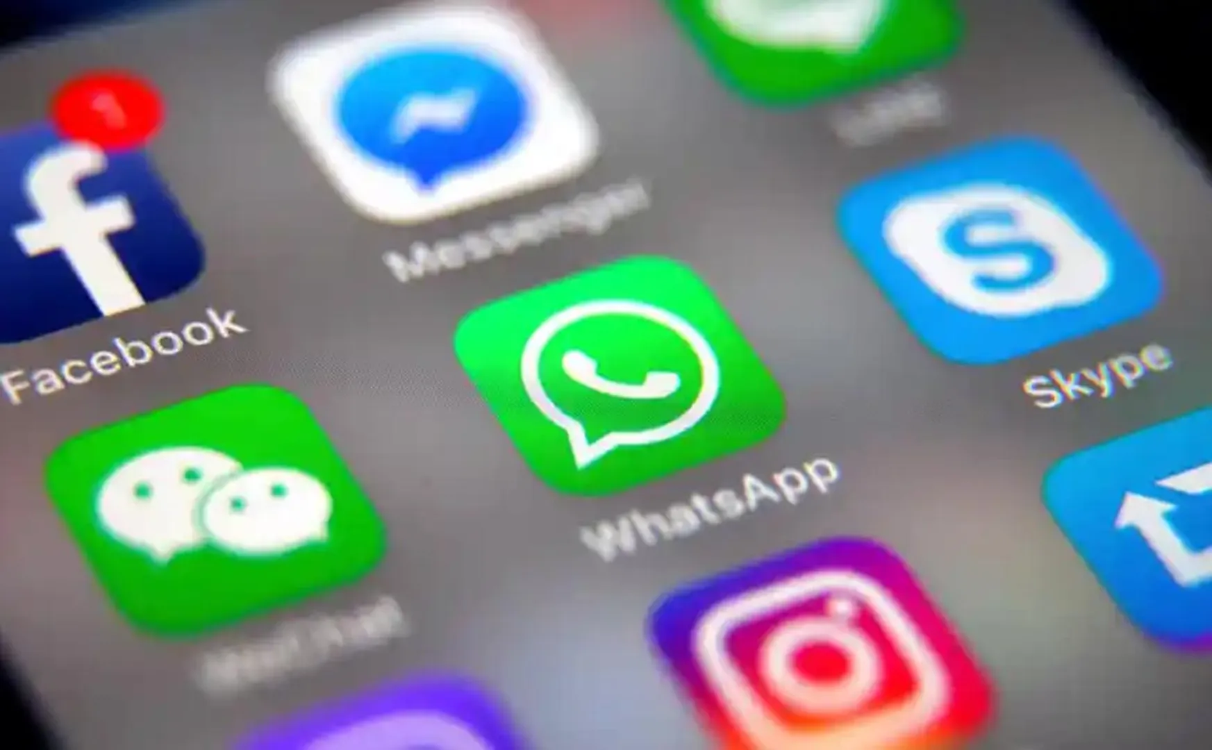 whats app, facebook, instagram apps working 