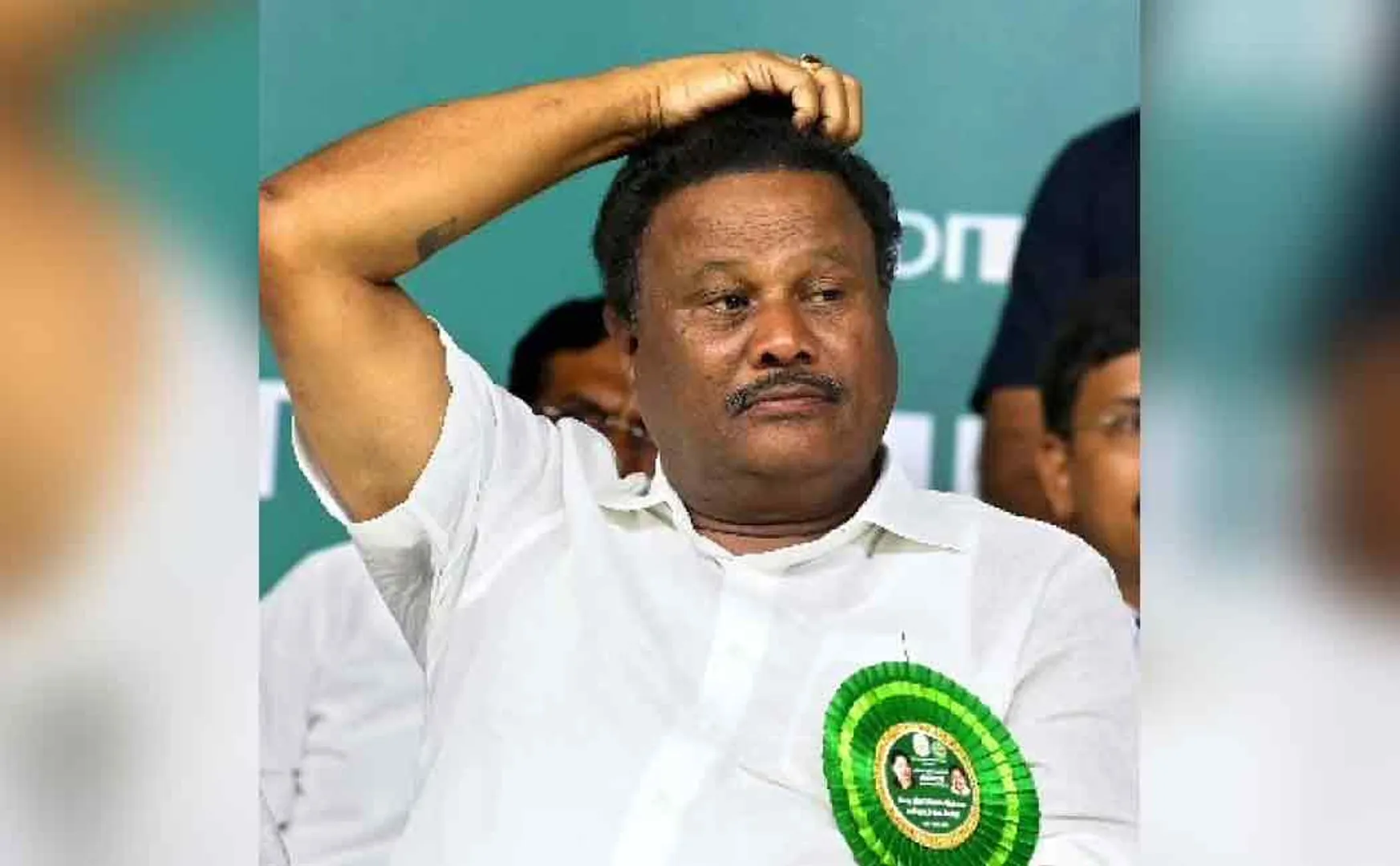 Minister dindigul seenivasan had confusion with Deputy chief minister name 
