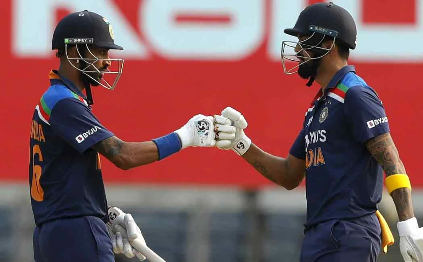 K PANDYA KL RAHUL 