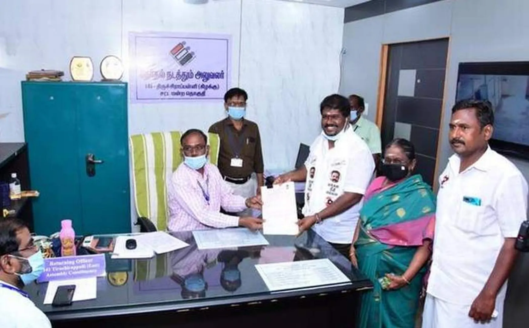 mnm candidate veerasakthi creates awareness about body donation
