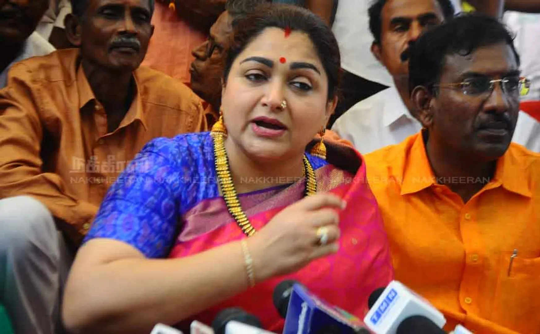 kushboo involved campaign in her constituency