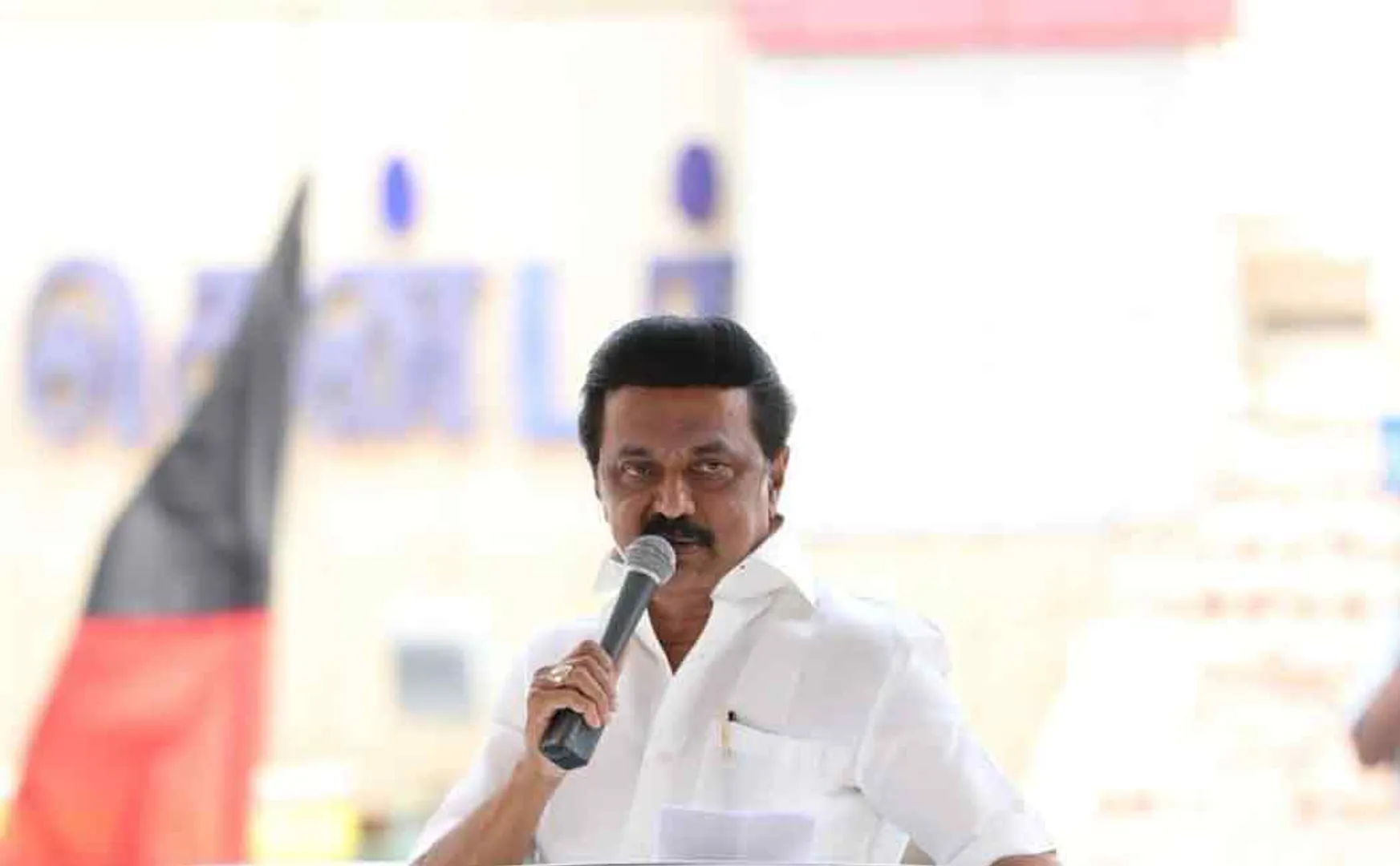 Thiruvannamalai DMK candidate valu office and college IT Raid   