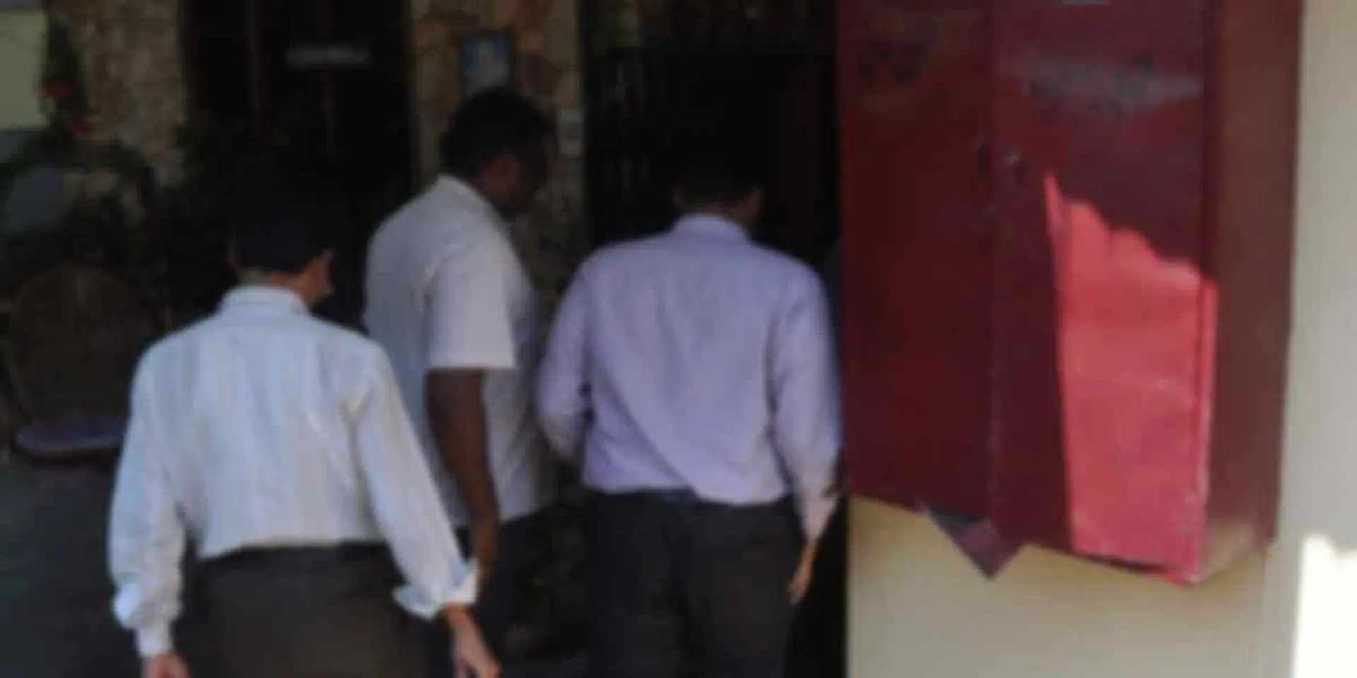 IT raid on TMC executive house in Bodi