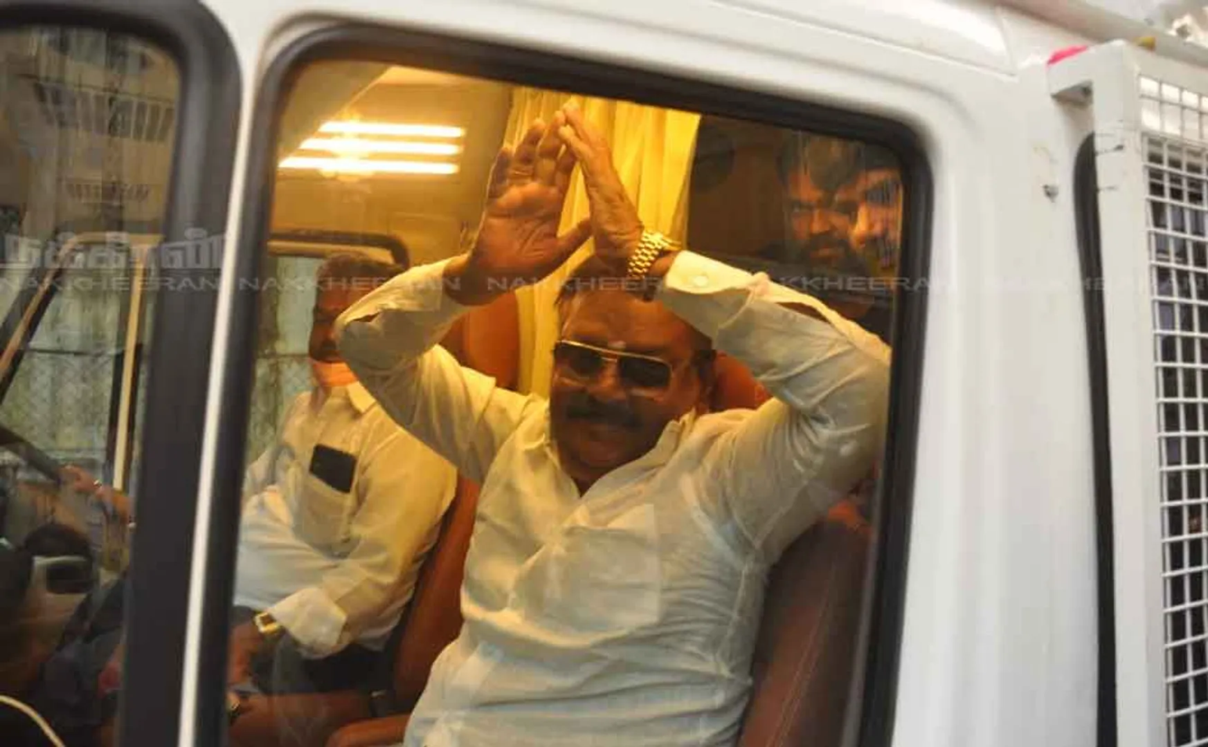 DMDK leader who campaigned in the open van