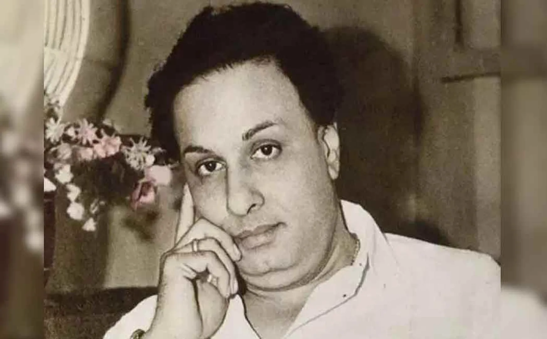 MGR