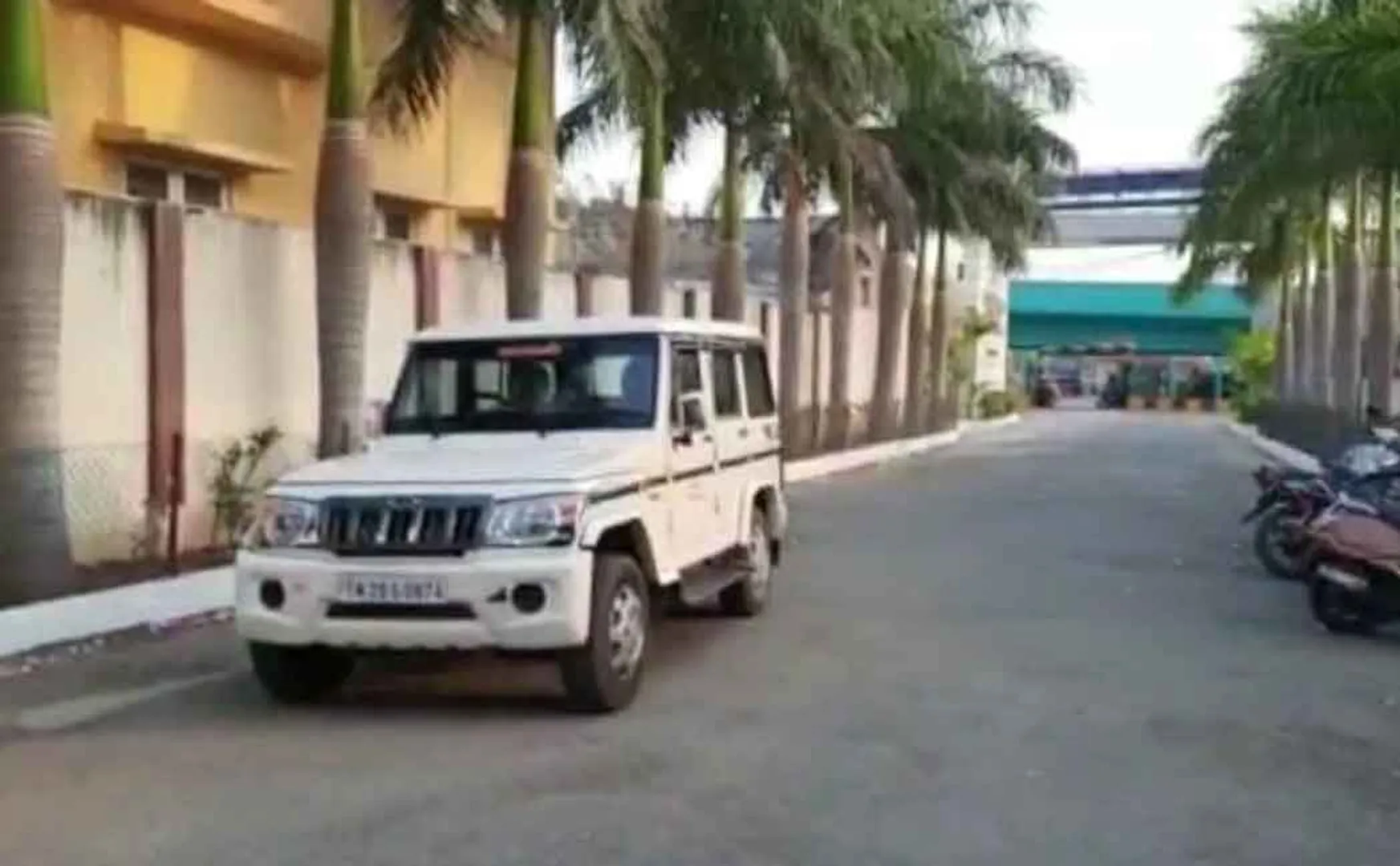 Minister Supporters money  trapped in the Income Tax Department raid 